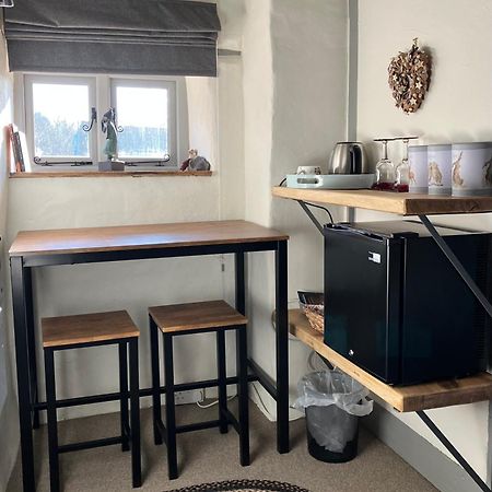 Hares Hideaway At Coed Moelfa Bed & Breakfast Corwen Exterior photo